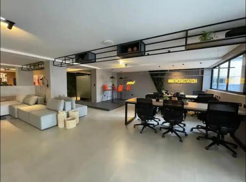Aparthotel Flat Getone A 20m Da Caribessa